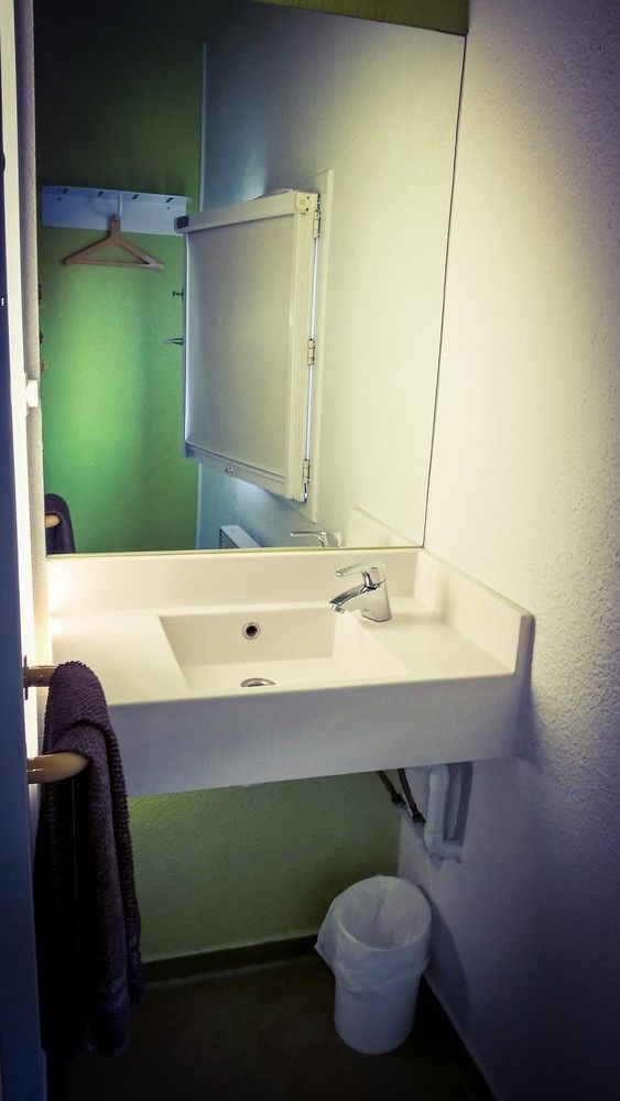 Hotelf1 Saint Nazaire La Baule * Trignac